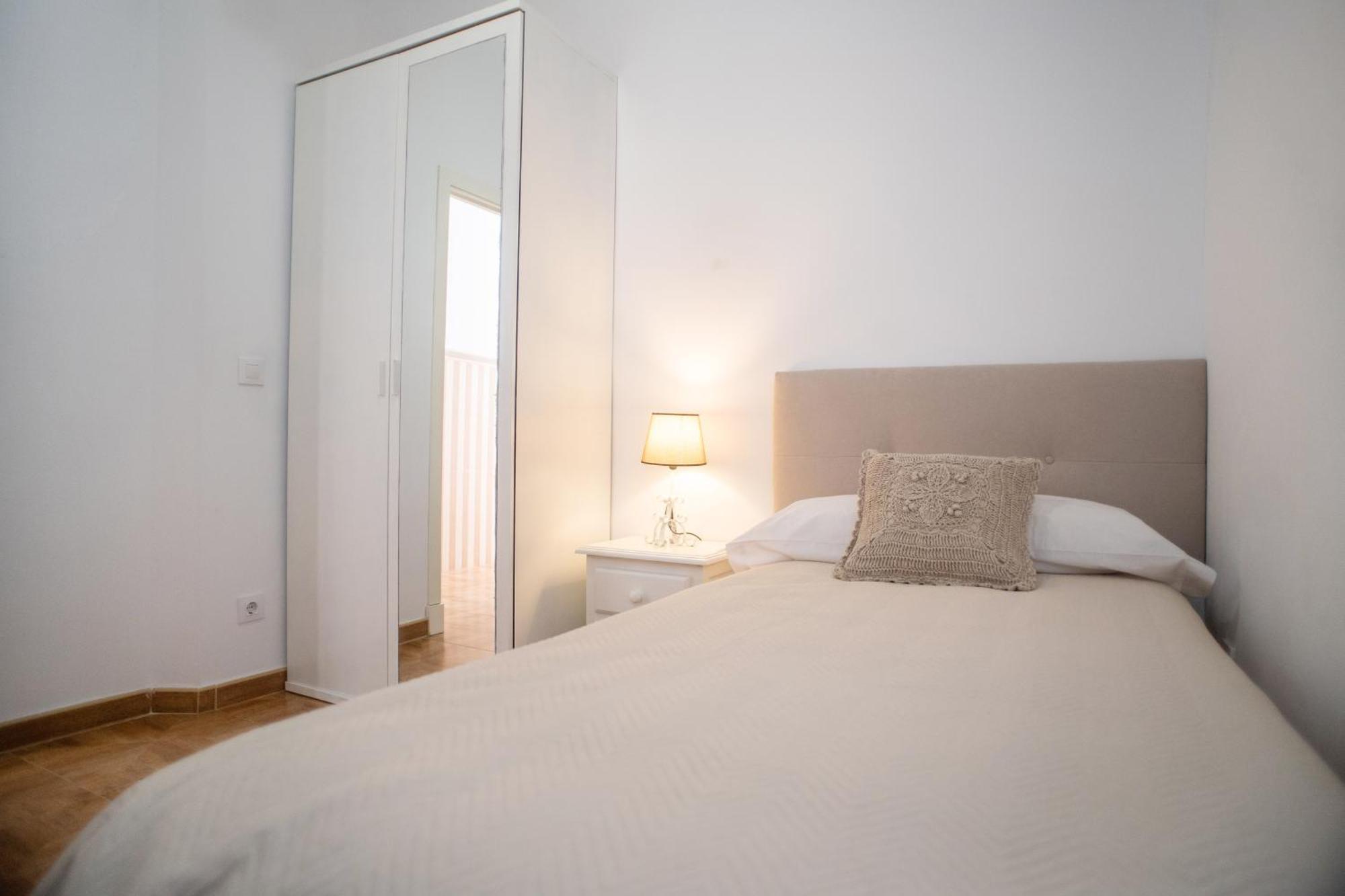 Apartamento Encarnacion Playa Caleta กาดิซ ภายนอก รูปภาพ